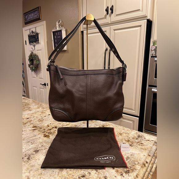 VTG Coach Pebbled Leather Shoulder Bag in Chocolate (Dk brown) - Picture 10 of 13